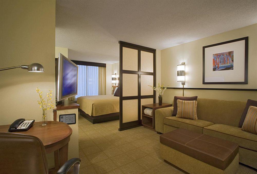 Hyatt Place Greensboro Ruang foto